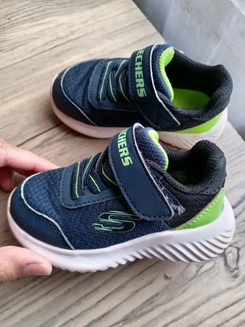 Zapatillas Skechers para niño número 20