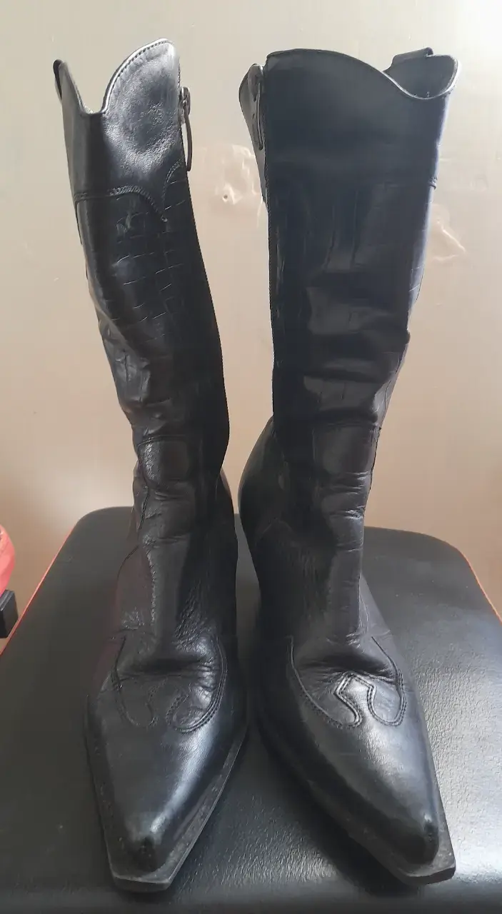 Botas de cuero negras - 2