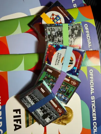 Álbum Panini Mundial 2026 + 45 LAMINAS SIN REPETIR - miniatura 3