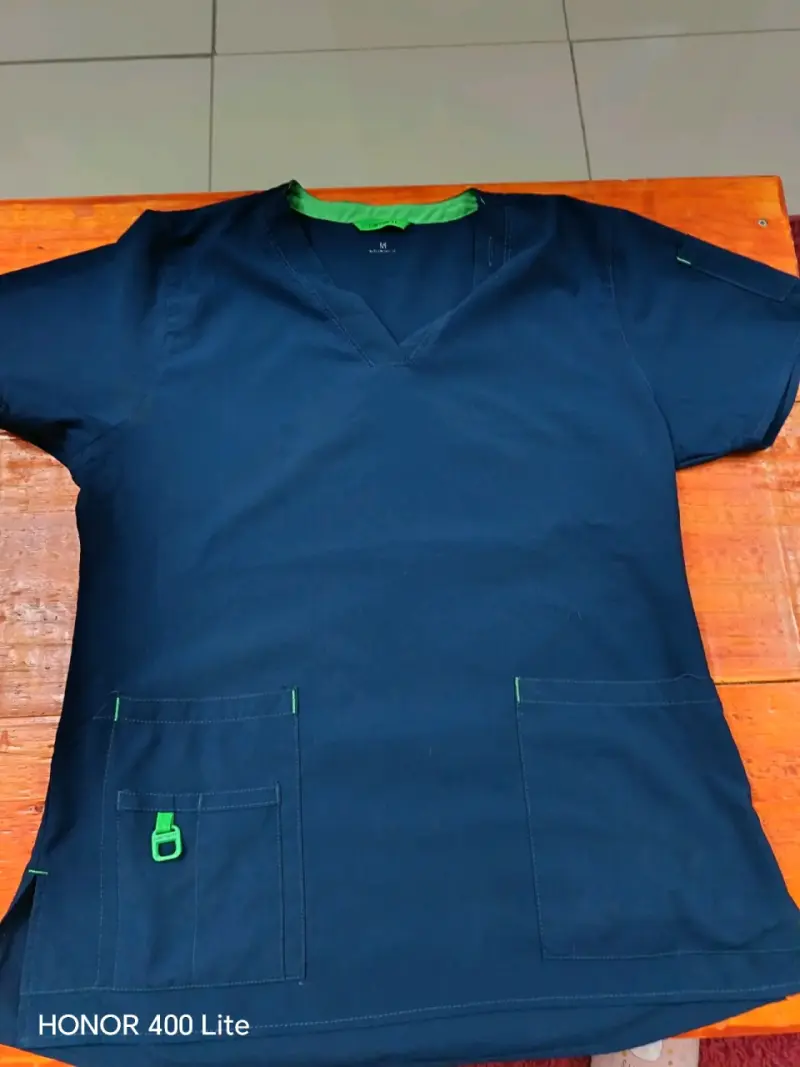 Ropa clínica - 1