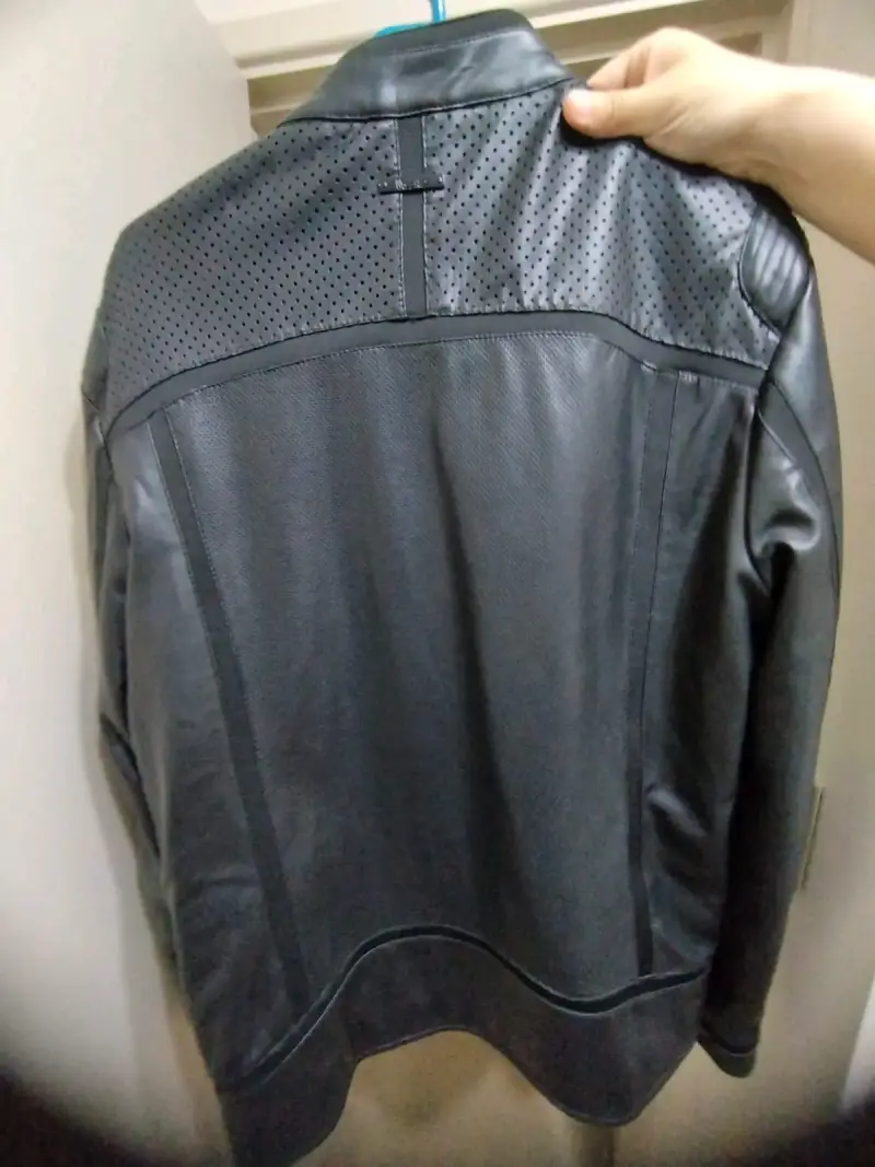 Chaqueta de cuero negra - 2