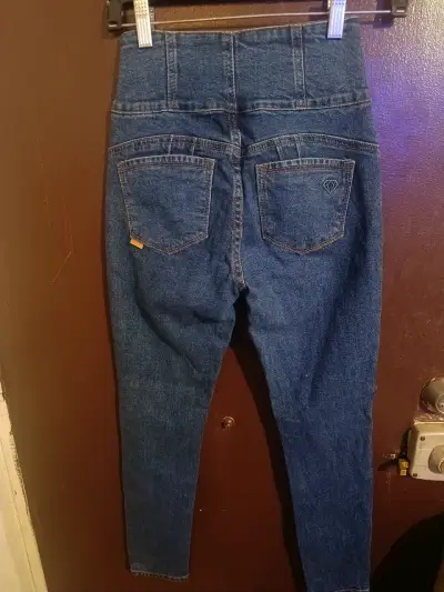 Jeans niña azul tiro alto talla 13años - miniatura 2