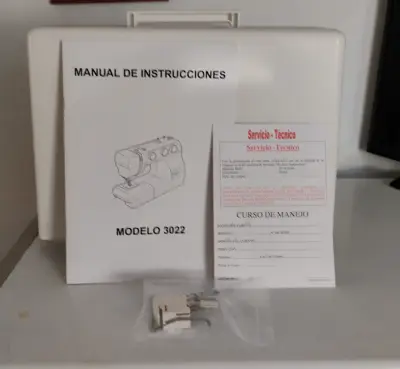 máquina de coser eléctrica marca Janome, - miniatura 5