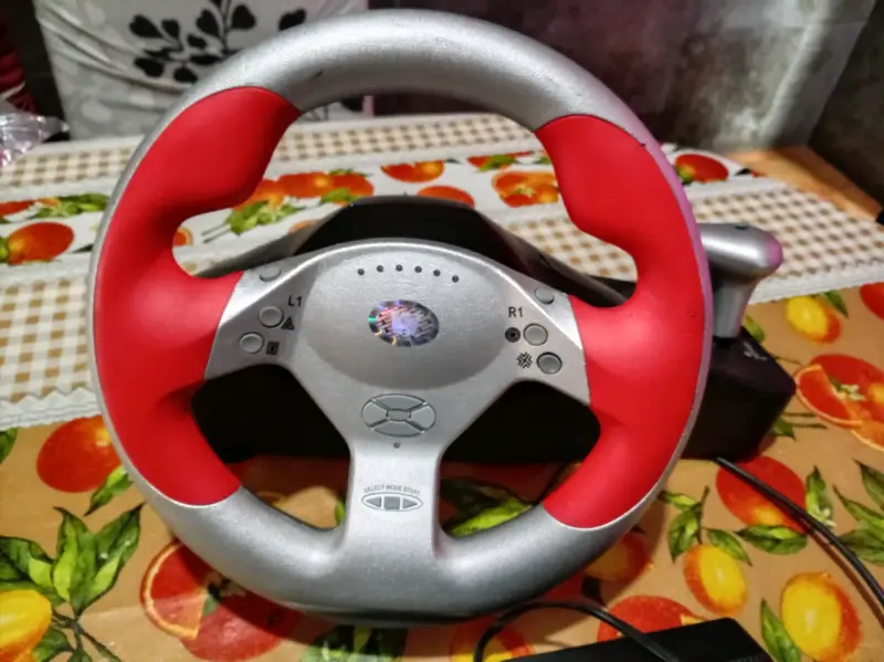 Manurio play 2 y pc - 1