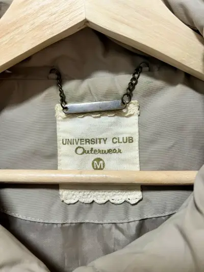 Chaleco acolchado sin mangas  beige estampado - miniatura 3