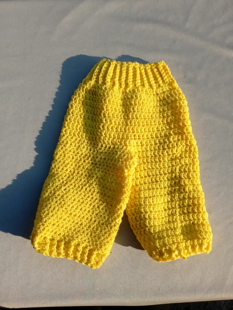 Pantalones tejidos amarillos - 1