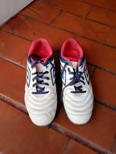 Zapatillas fútbol Umbro unisex - miniatura 3