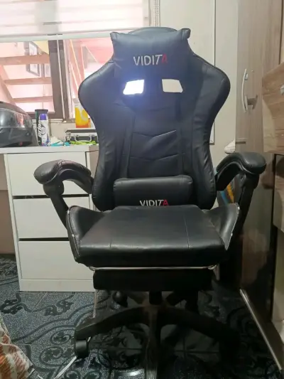 Silla Gamer Vidita Negra reclinable - miniatura 4