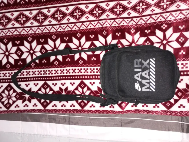 Bandolera Nike Air Max negra