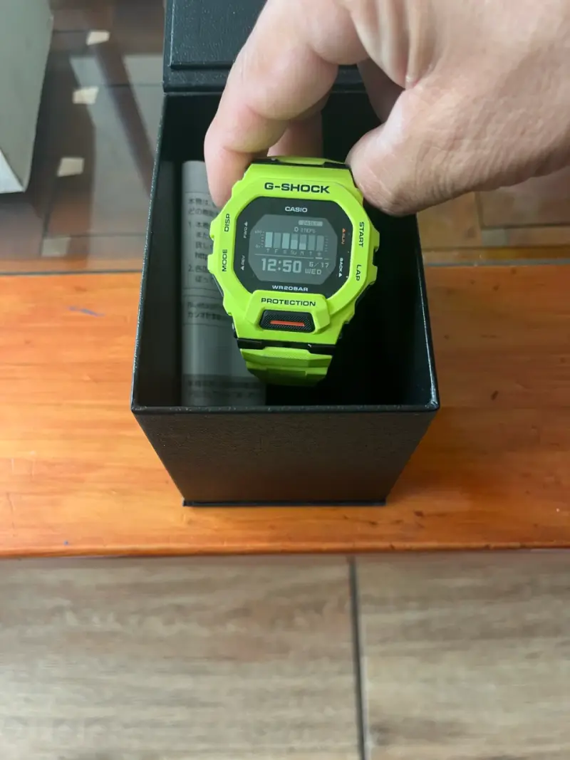 Reloj Casio G-Shock GBD -200 original - 1