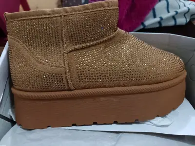 Pantubotas marrones con tachas - miniatura 1