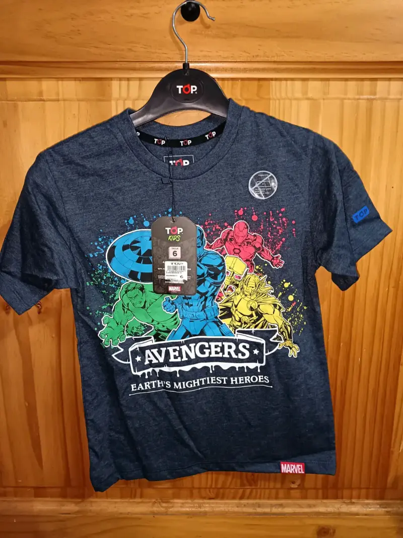 Polera Avengers niño azul