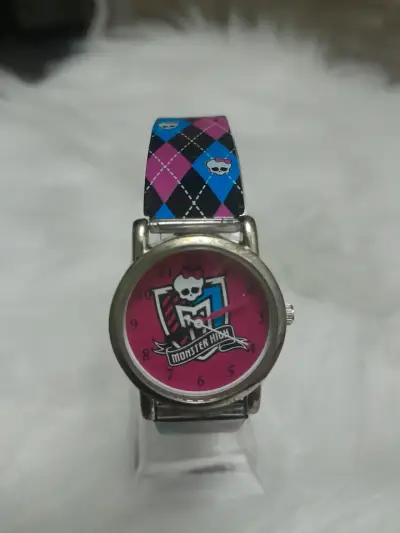 Reloj pulsera Monster High rosado - miniatura 1