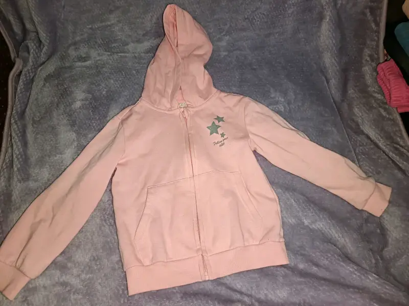 Polerón rosado con capucha 1x2000 2x3000 - 2