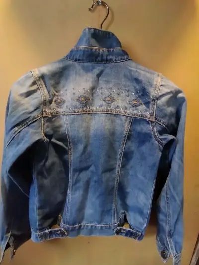 Chaqueta de mezclilla diseño M - miniatura 6