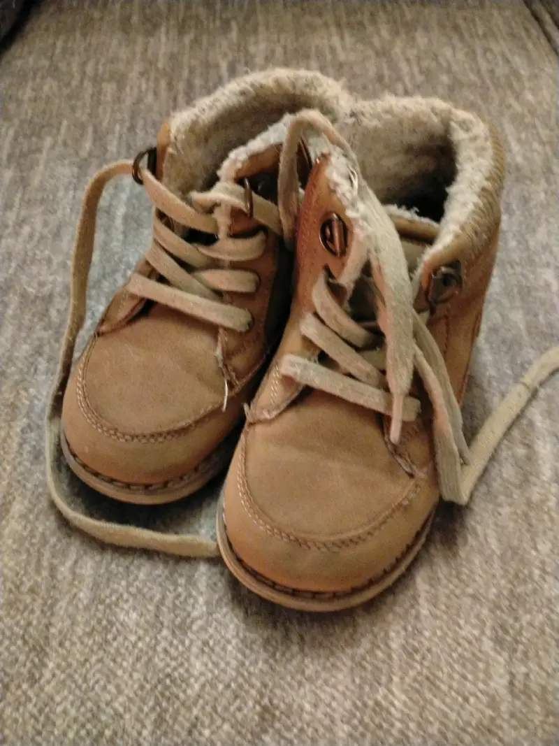 Botines de cuero para niña