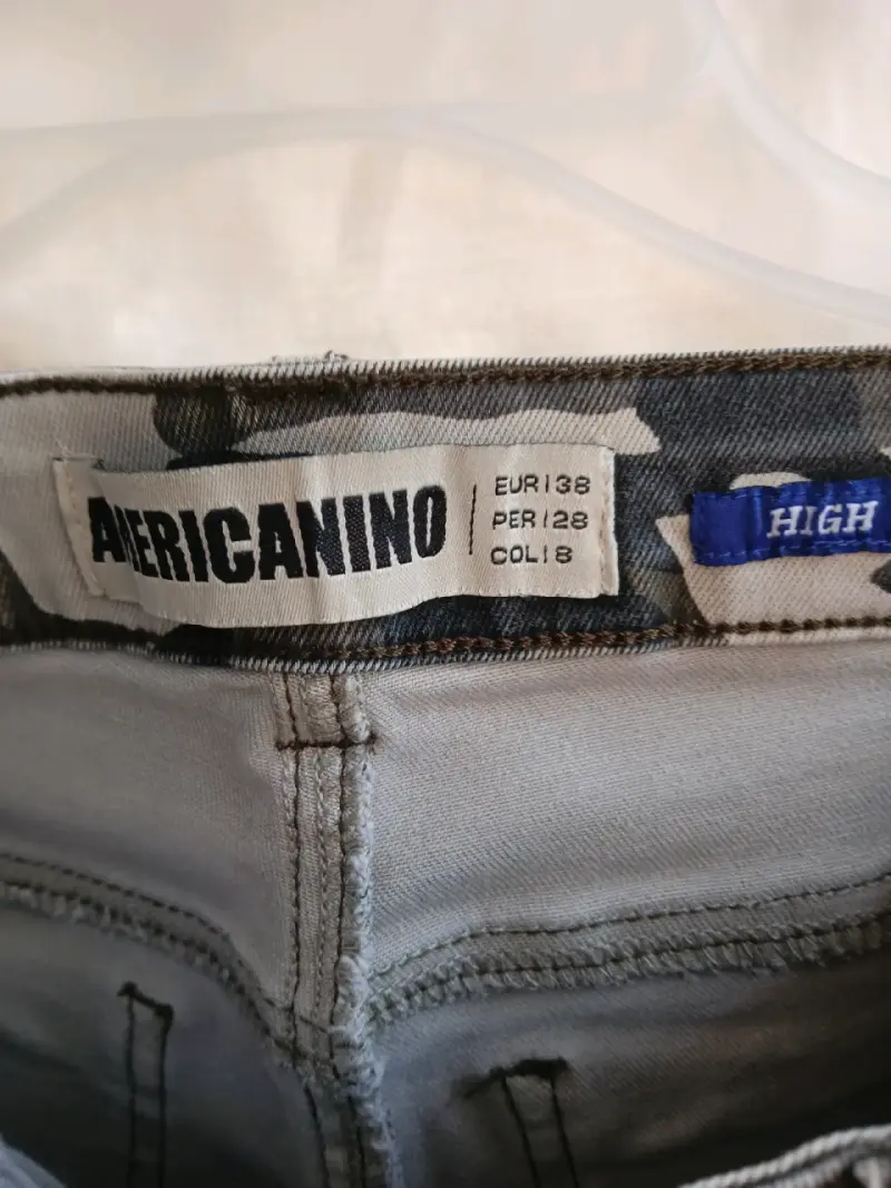 Jeans Americanino camuflado T.38 - 4