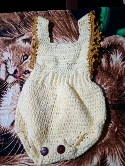 Mameluco tejido para bebé - miniatura 2