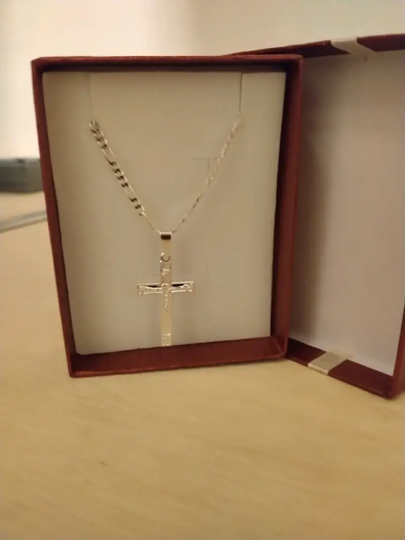 Collar con crucifijo de plata 925 - 1