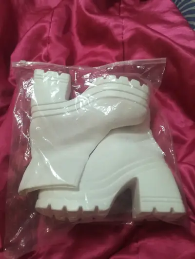 Botines blancos de plataforma - miniatura 5