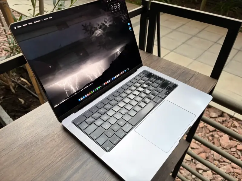 Macbook Pro M1 Pro - 1