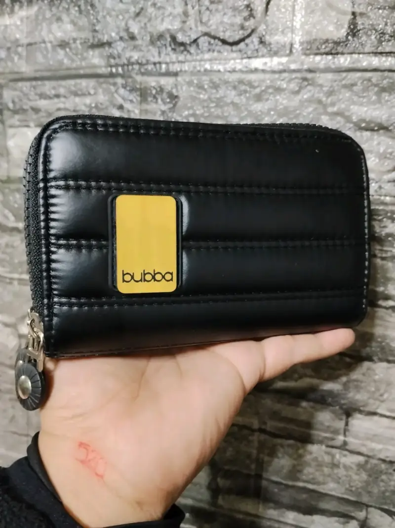 Billetera negra con logo Bubba - 2