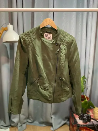 Chaqueta verde de mujer - miniatura 1