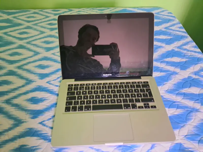 Laptop MacBook Pro 13 pulgadas