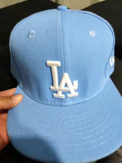 Gorra celeste con logo blanco - miniatura 5