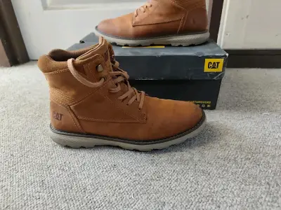 Botines CAT marrones hombre - miniatura 1