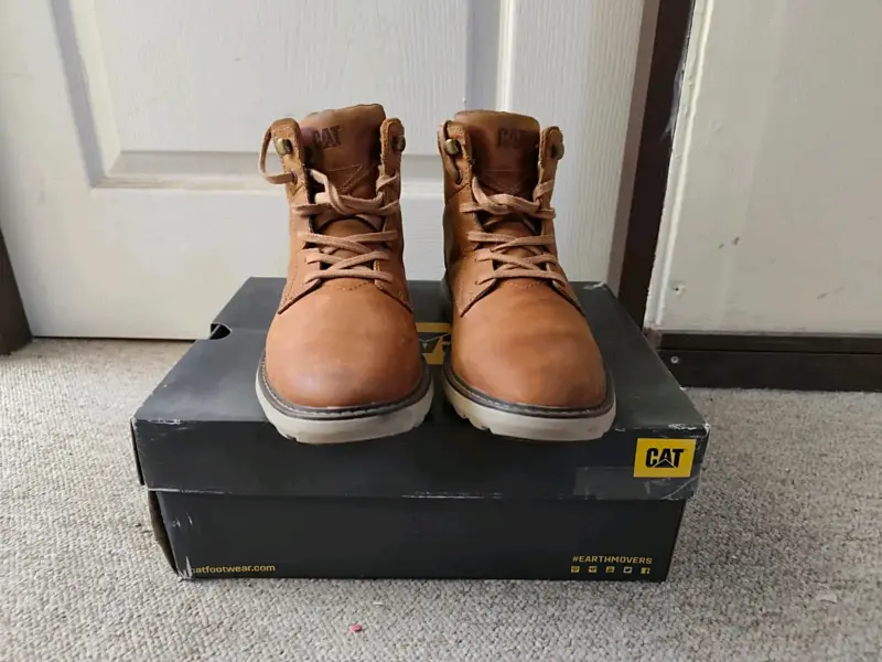 Botines CAT marrones hombre - 2