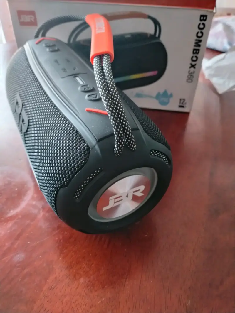 Parlante Bluetooth resistente al agua - 3