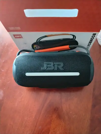 Parlante Bluetooth resistente al agua - miniatura 4