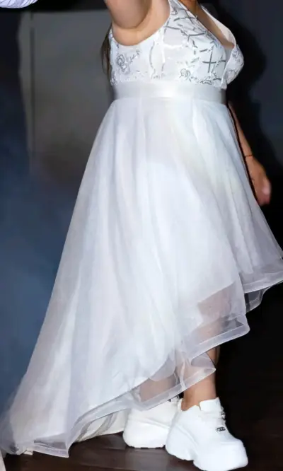 Vestido de novia blanco - miniatura 2