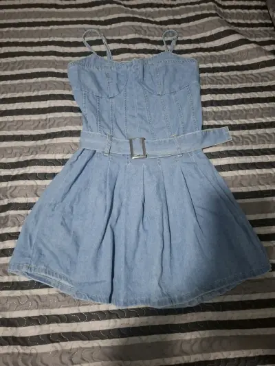 Vestido de mezclilla azul - miniatura 1