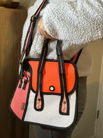 Cartera estilo pop art - miniatura 1