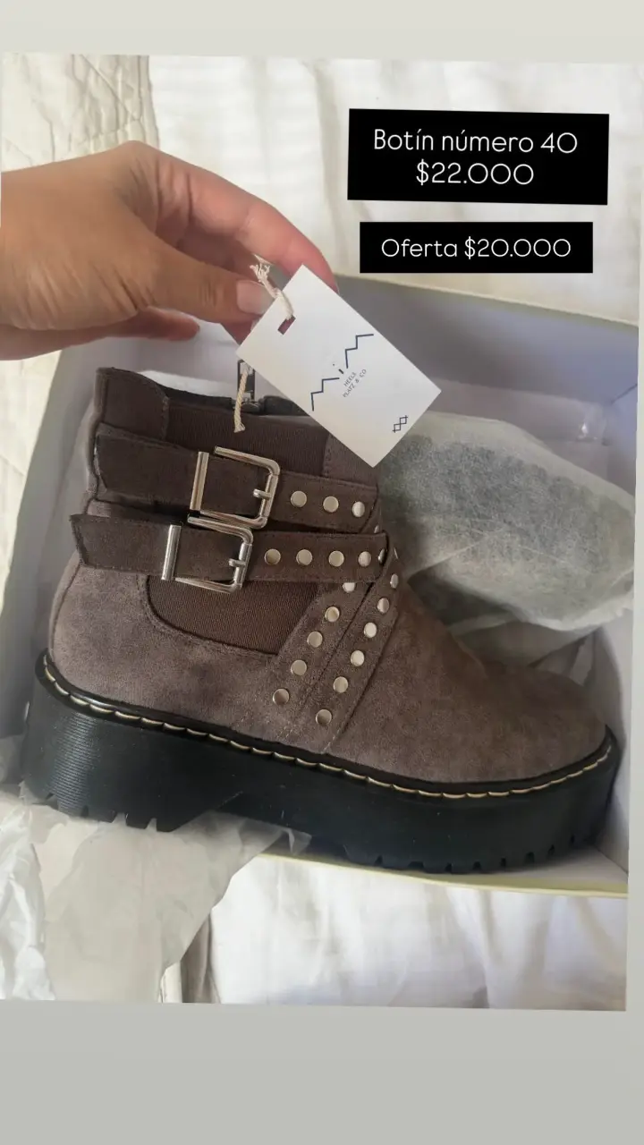 Botines marrones con hebillas marca MIM