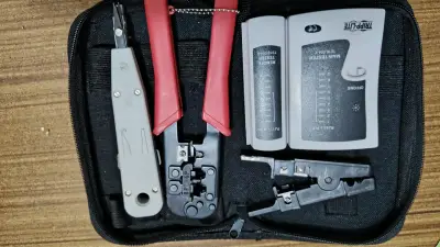 Kit de herramientas de red marca tripp-lite - miniatura 2