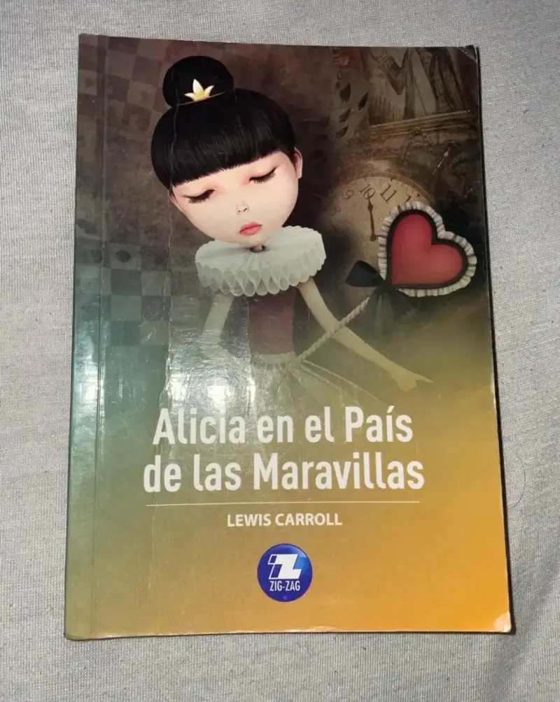 Libro Alicia en el País de las Maravillas