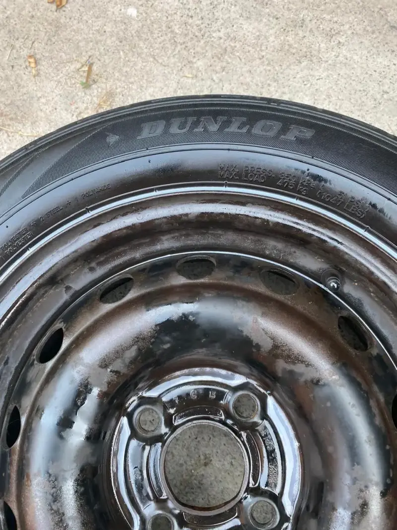Llanta + neumático Dunlop 185-60-R14 - 1