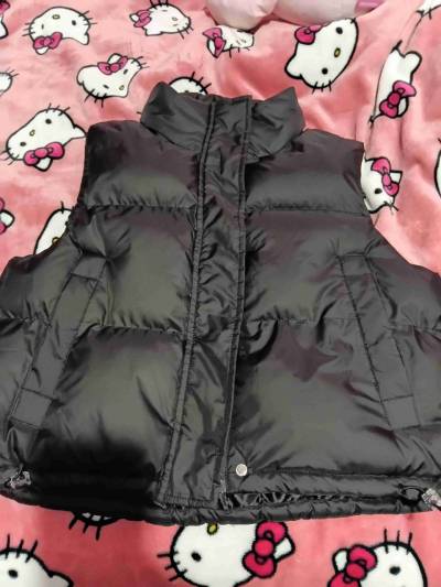 Parka sin mangas negra - miniatura 1
