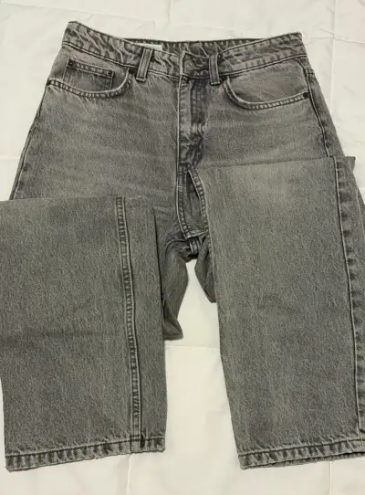 Jeans grises Zara - miniatura 1