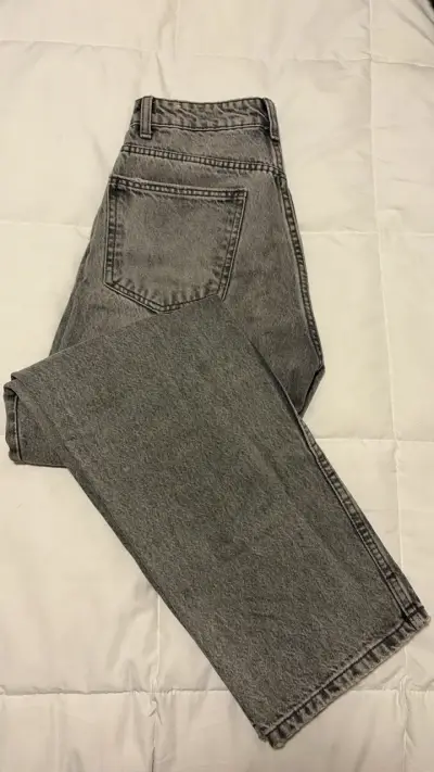 Jeans grises Zara - miniatura 2