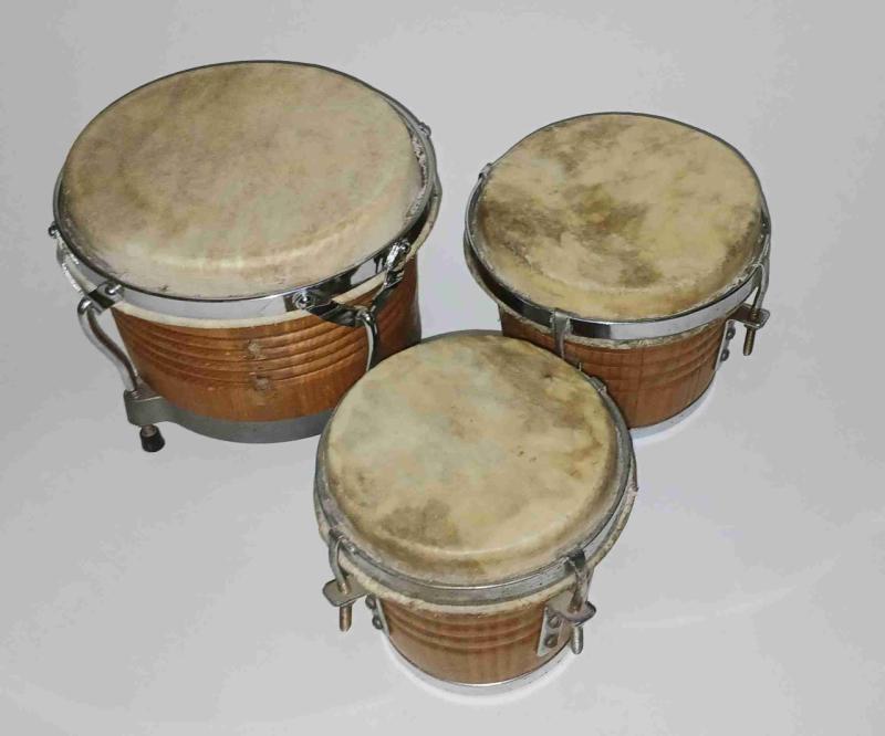 Juego de bongós de madera - 1
