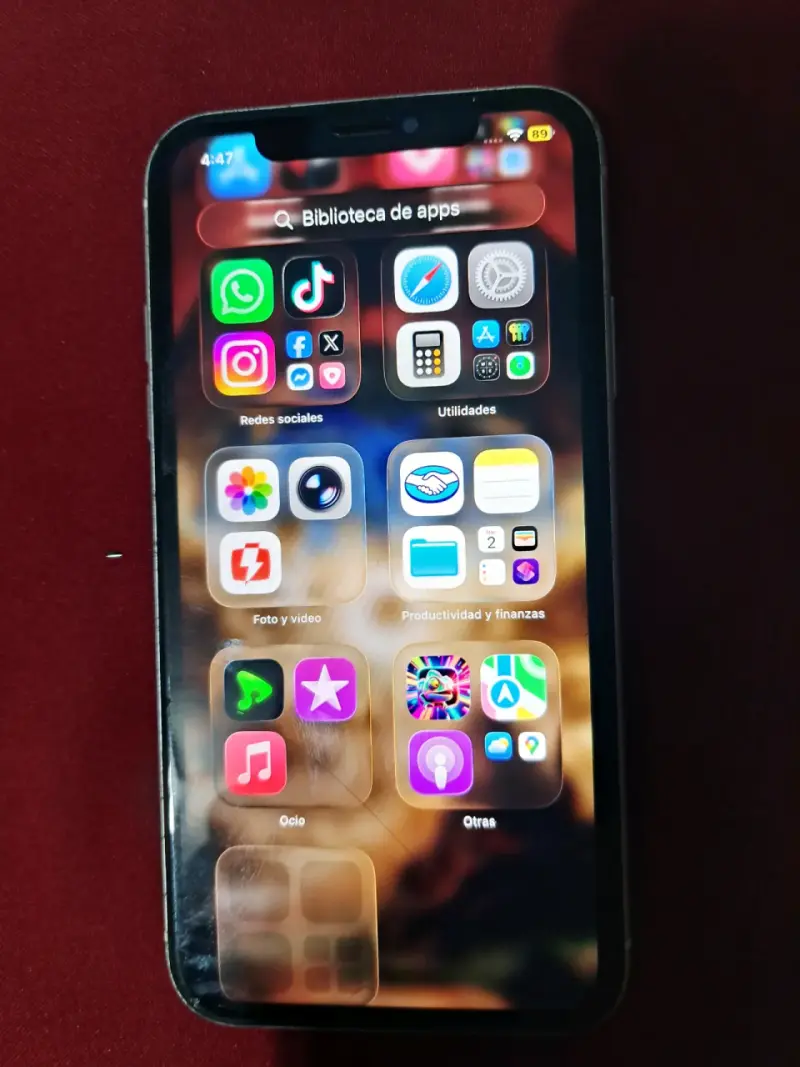 iPhone en buen estado - 1