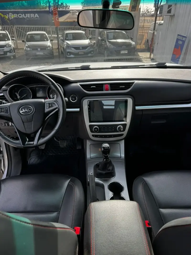 Camioneta JAC t8 - 5