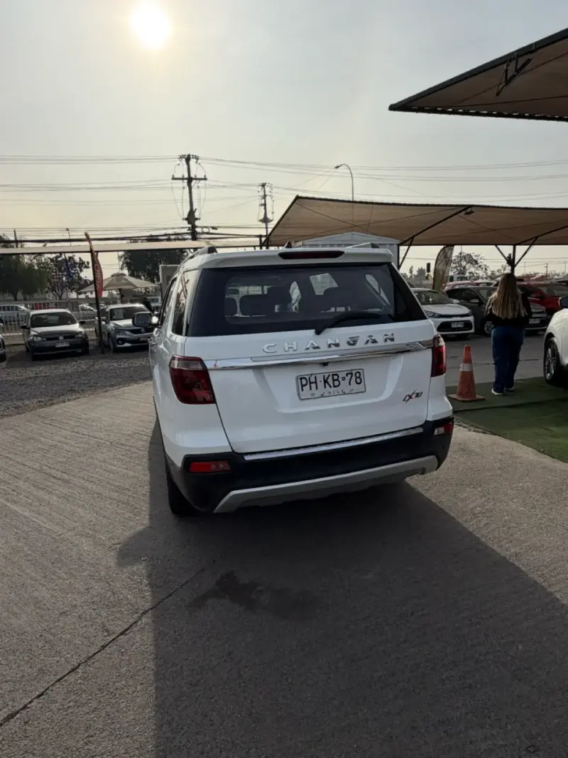 Changan cx70 año  2021 - 2