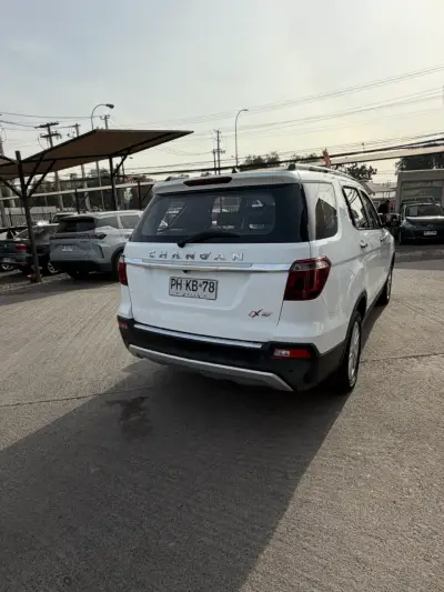 Changan cx70 año  2021 - miniatura 3