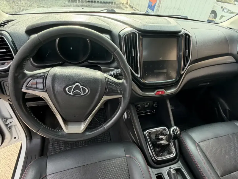 Changan cx70 año  2021 - 6