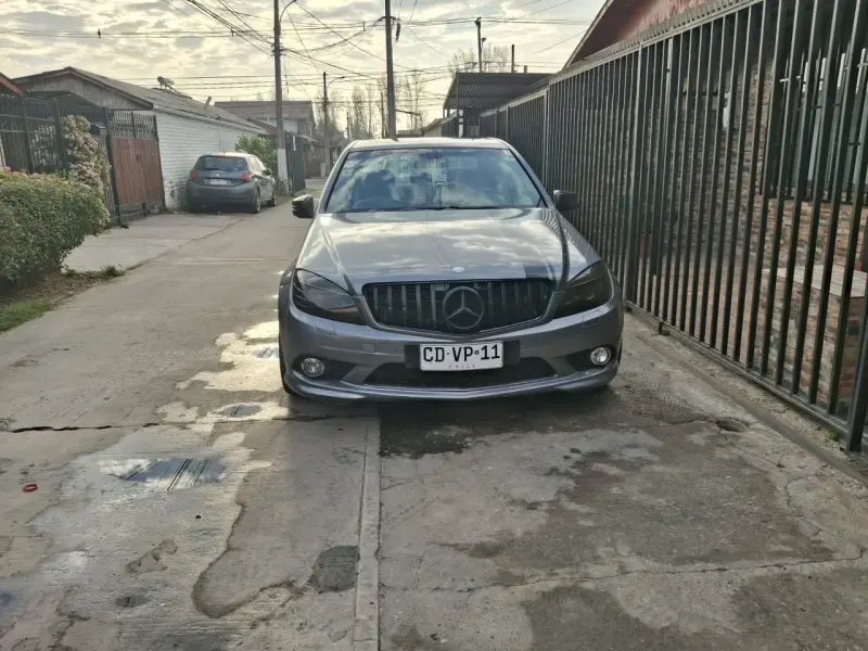 Mercedes C350 - 1
